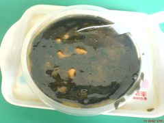 眉豆花生加芝麻糊-百花传统甜品店(原址店)