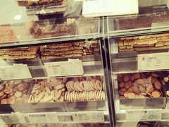 -上海哈尔滨食品厂(淮海中路店)