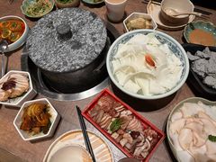 -蘑界·野生菌火锅(深业上城店)