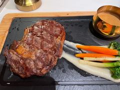 -龙虾酒吧扒房(宁波香格里拉店)