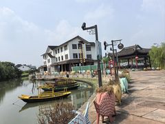 -丝绸小镇荻港古村