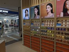 -moody彩瞳(环宇城店)