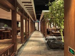 -萨拉伯尔(燕莎友谊商城店)