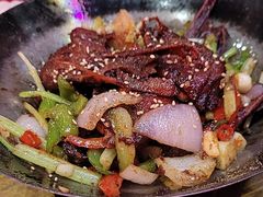 -老闵田螺馆·南昌特色小炒(梦时代店)