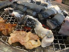 -草家酱蟹炭火烤肉店(珲春南路一店)