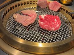 -铭牛烧肉·和牛海鲜自助(高新月牙湖店)
