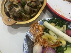 -东北小板凳地摊烧烤(泰来街店)