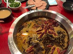 -谭鸭血老火锅(漳州路店)