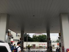 -中国石油加油站(漕宝路店)