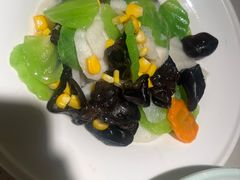-聚友斋(陶瓷琉璃馆水晶街店)