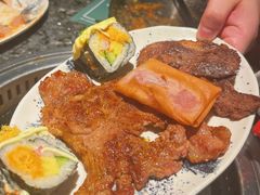 -阪尚皇·原切牛排·烤肉火锅自助(北京路店)