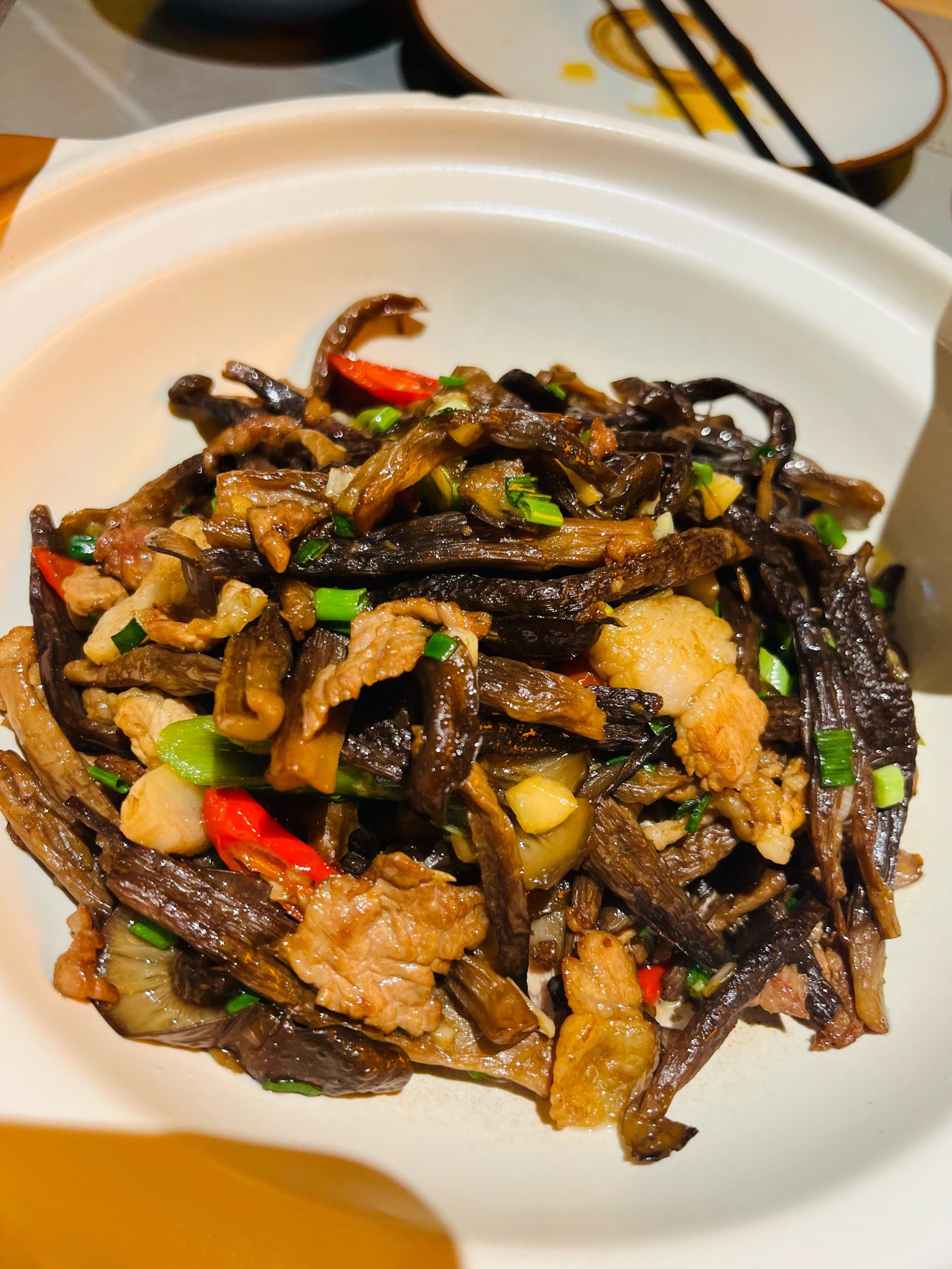 周末跟朋友逛新中关 中午去吃蜀陶记