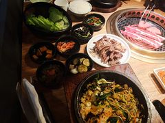 -黑牛黑猪烤肉专门店(万象城店)