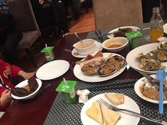 -荣誉国际酒店-云顶旋转餐厅