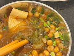 -鸿顺老铁锅美蛙鱼府(解放碑店)