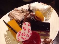 iphone_upload_pic-合肥皇冠假日酒店·菲亚斯特自助餐厅(黄山路店)