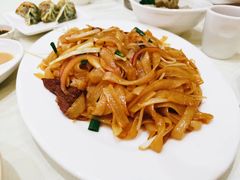 干炒牛河-君豪大酒店-东海渔村中餐厅