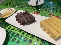 小豆捆捆-令氏家外家周秦食府(高新店)