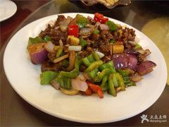 -余杨鸭鸭餐厅