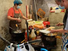 -老婆婆炒饭(小白楼1902欧式风情街店)