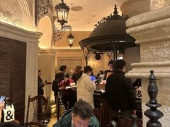 -B&C黄油与面包·THE GARDEN BAKERY概念店(世纪汇店)