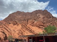 -天山神秘大峡谷