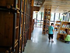 内景-香洲区图书馆(乐士文化区店)