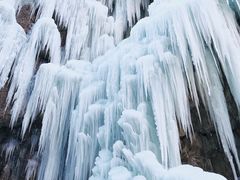 -大平台龙居瀑布旅游区