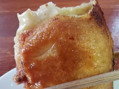 -宝瑞门钉肉饼店