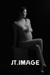 点击看大图 -专注孕妇照亲子照·纪田摄影