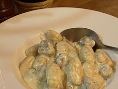 土豆面配香肠蓝乳酪酱-La Tavernetta(Bar à Vin)(乌鲁木齐路店)