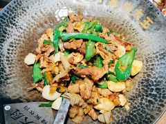 -费大厨辣椒炒肉(万家丽一店)