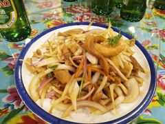 -闯关东东北农家菜(崂山石老人店)