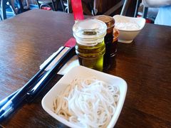 -十秒到米线(莱茵翠景店)