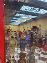 -Devilhands Barbershop男士理容店