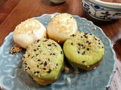 荠菜大虾双拼-鑫震源·苏式大虾生煎(山塘街店)
