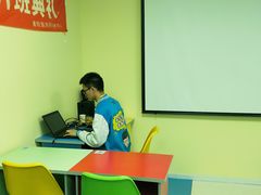 -童程童美少儿编程乐高机器人(凯德天府校区)