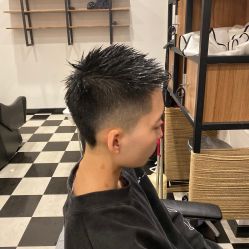 -MARTIN'S BARBER SHOP男士理发馆