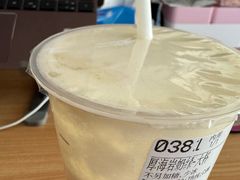 -85度C(生甜甜圈研究工坊·上海平凉店)