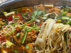 -牟记江湖特色重庆菜鱼蛋青蛙黄鳝海参(巴南区鱼洞鲁能店)