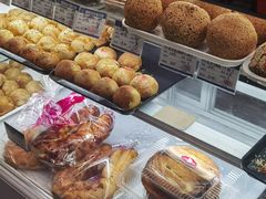 -白玉兰食品(中山公园龙之梦店)