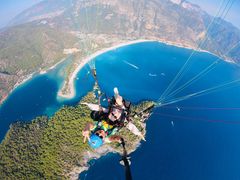 -费特希耶滑翔伞