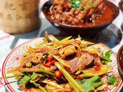 -耙吉吉川味小酒馆(本地人回头店)