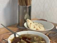 -刘老虎肉丸糊辣汤(总店)