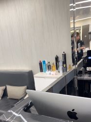 -简法造型·品牌形象店