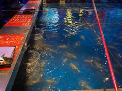 -钳真多钓虾馆·小龙虾海鲜烧烤(九六广场店)