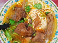 -金杨拉面王小吃面馆·牛三宝面·红烧牛肉粉
