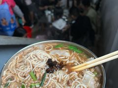 -正宗杨记普洱酸醋米线(总店)