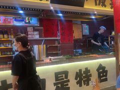 -有红鸡毛店·砂锅菜(抚琴夜市店)