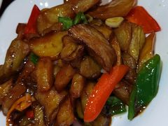 地三鲜-东北人家铁锅炖(鞍山路店)